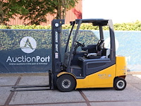 Heftruck jungheinrich efg 425s elektrisch 2400kg 2014 - afbeelding 1 van  1