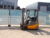Heftruck jungheinrich efg215 elektrisch 1500kg 4.5m 2016