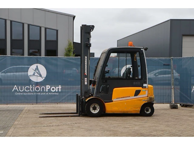 Heftruck jungheinrich efg430 elektrisch 1960kg 5m - afbeelding 1 van  1