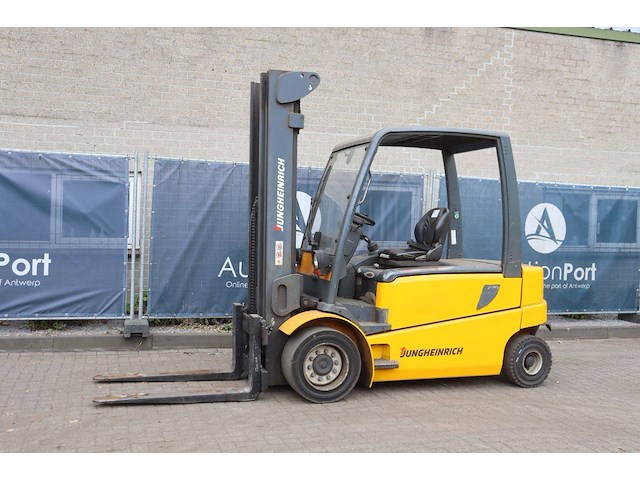 Heftruck jungheinrich efg550 elektrisch 5000kg 5.6m 2007 - afbeelding 1 van  1