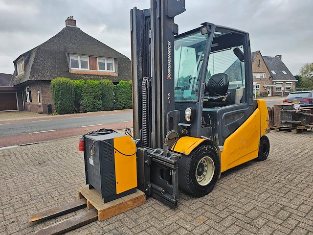 Heftruck jungheinrich pzv45s elektrisch 4180kg 5.65m - afbeelding 1 van  1