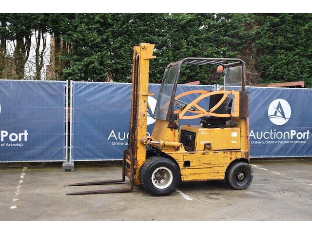 Heftruck komatsu fd 20-6 diesel 2000kg - afbeelding 1 van  1