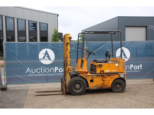 Heftruck komatsu fd25-6 diesel 3.3m 2500kg - afbeelding 1 van  1