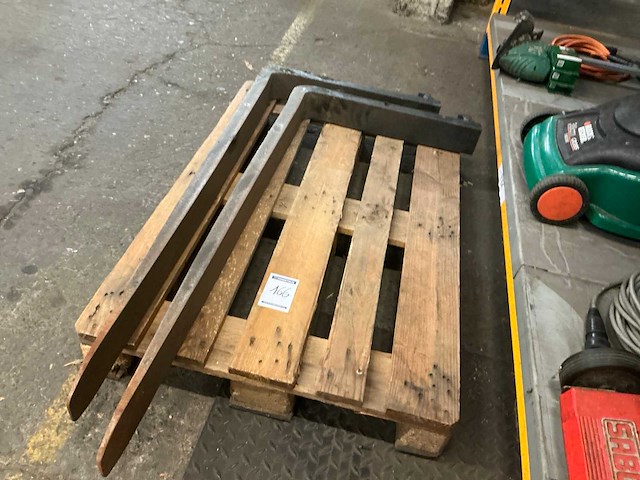 Heftruck lepel (2x) - afbeelding 3 van  3