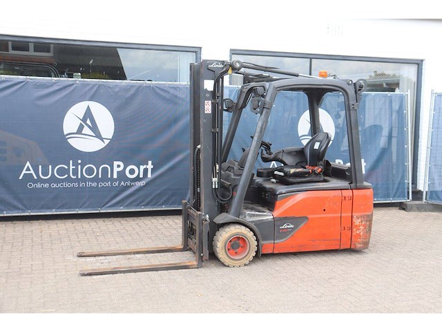 Heftruck linde e20l-02 elektrisch 2000kg 2015 - afbeelding 1 van  1