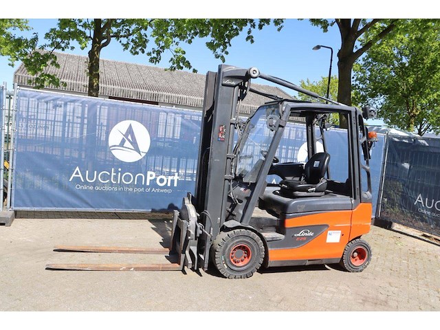 Heftruck linde e25-01 elektrisch 2500kg 2021 - afbeelding 1 van  1