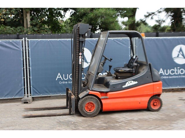 Heftruck linde e25-01 elektrisch 2500kg 4.47m 1997 - afbeelding 1 van  1