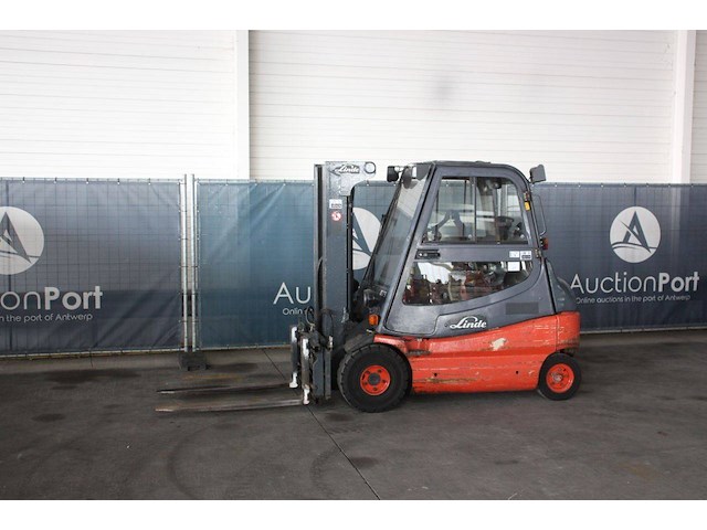 Heftruck linde e25/02 elektrisch 2500kg 2007 - afbeelding 1 van  1