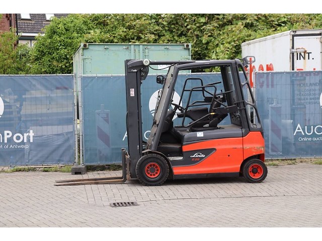 Heftruck linde e25l-01 forklift elektrisch 2500kg 2020 - afbeelding 1 van  1