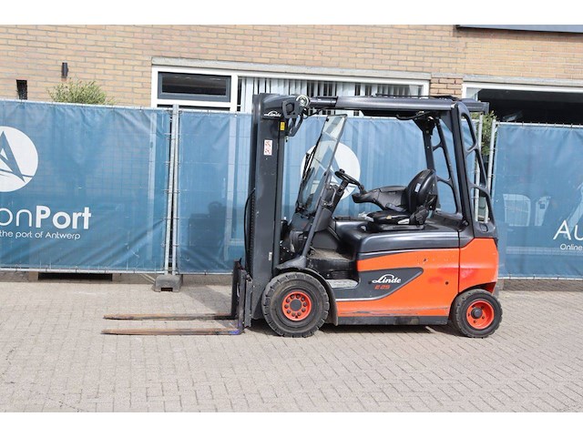 Heftruck linde e25r-01 elektrisch 2500kg 7.0m 2017 - afbeelding 1 van  1