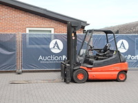 Heftruck linde e30-02 elektrisch 3000kg 2000 - afbeelding 1 van  1
