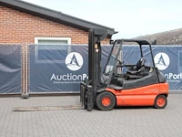 Heftruck linde e30-02 elektrisch 3000kg 2000
