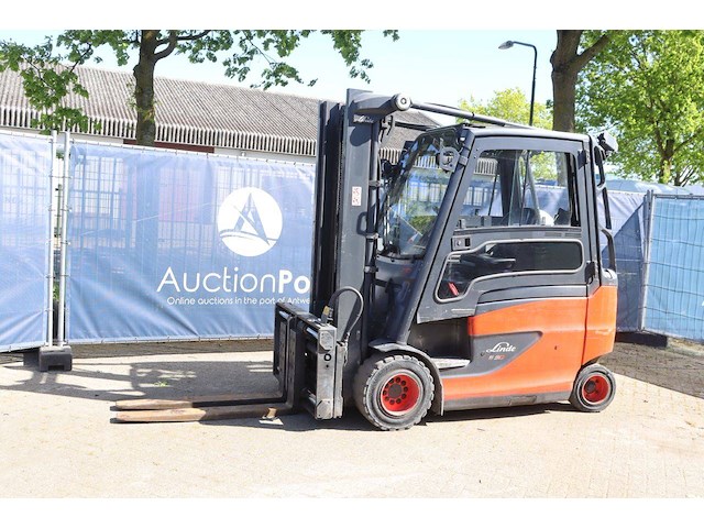 Heftruck linde e30hl-01/600 elektrisch 3000kg 2020 - afbeelding 1 van  1