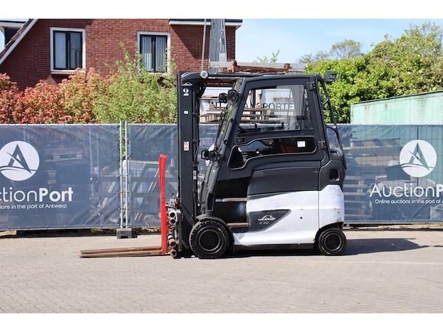 Heftruck linde e30hl-01/600 elektrisch 3000kg 4.14m 2020 - afbeelding 1 van  1