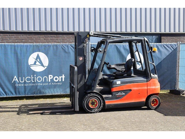 Heftruck linde e30l-01 elektrisch 3000kg 2012 - afbeelding 1 van  1