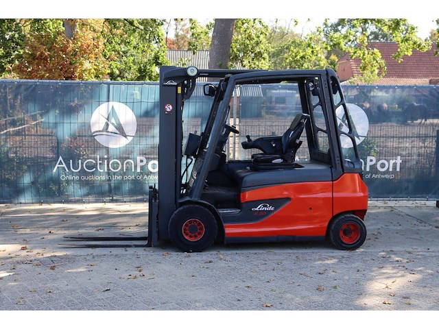 Heftruck linde e30l-01 elektrisch 3000kg 2015 - afbeelding 1 van  1