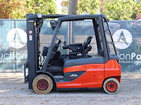 Heftruck linde e30l-01 elektrisch 3000kg 2015