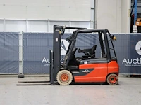 Heftruck linde e30l-01 elektrisch 3000kg 4.6m 2015