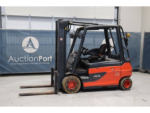 Heftruck linde e30l-01 elektrisch 3000kg 8.0m 2015 - afbeelding 1 van  1