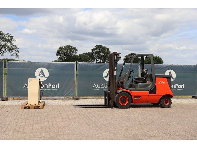 Heftruck linde e40 elektrisch 4000kg 2007 - afbeelding 1 van  1