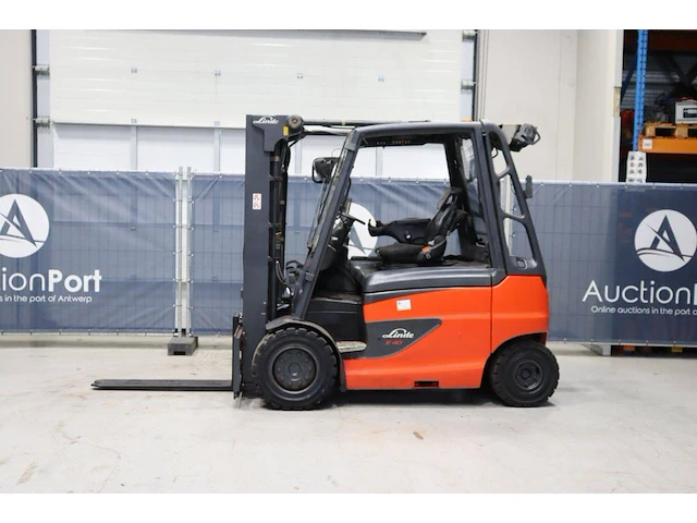 Heftruck linde e40 elektrisch - afbeelding 1 van  1