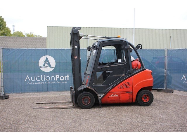 Heftruck linde h25t-01 lpg 2500kg 7m 2010 - afbeelding 1 van  1