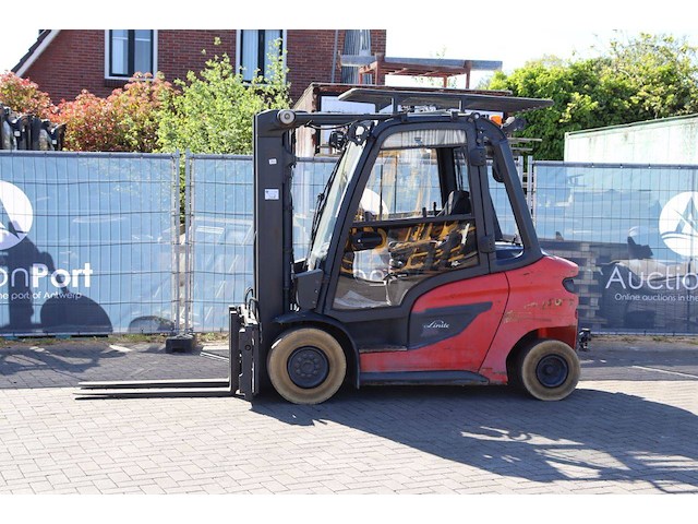 Heftruck linde h30d-01 diesel 3000kg 2020 - afbeelding 1 van  1