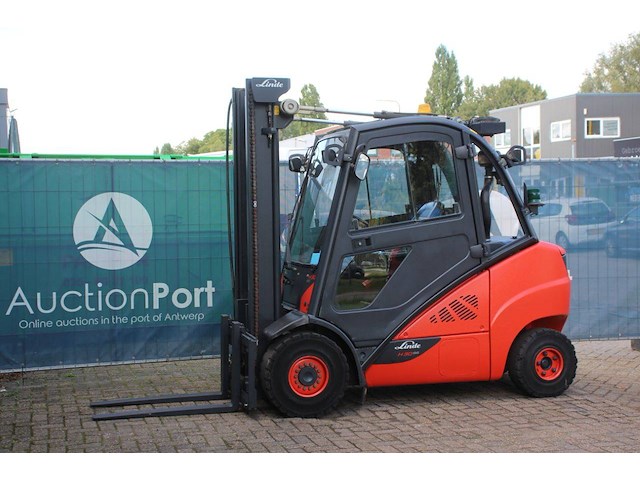 Heftruck linde h30d-02 diesel 3000kg 3.65m 2015 - afbeelding 1 van  1
