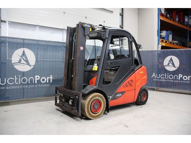 Heftruck linde h30t-02 lpg 3000kg 2015 - afbeelding 1 van  1