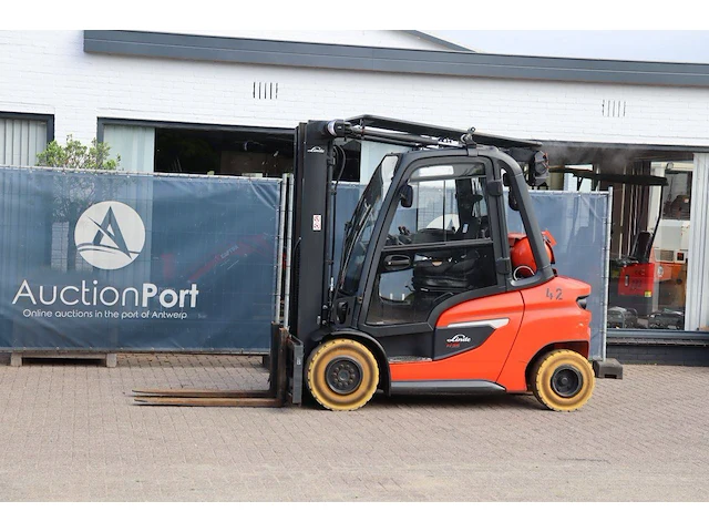Heftruck linde h35t-01 lpg 3500kg 2020 - afbeelding 1 van  1