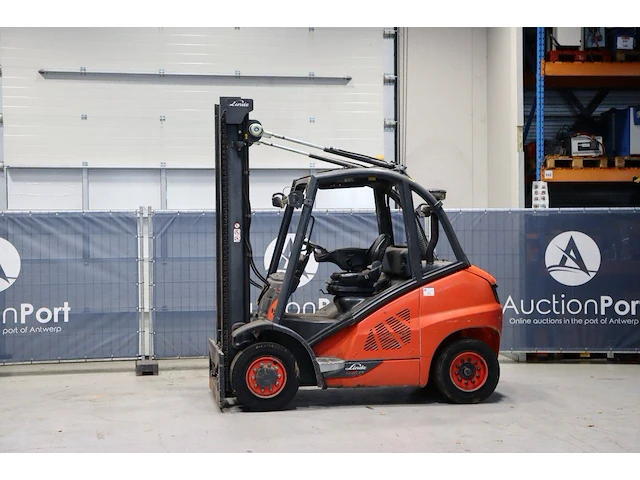 Heftruck linde h40d-02 diesel 4000kg 4.4m 2015 - afbeelding 1 van  1