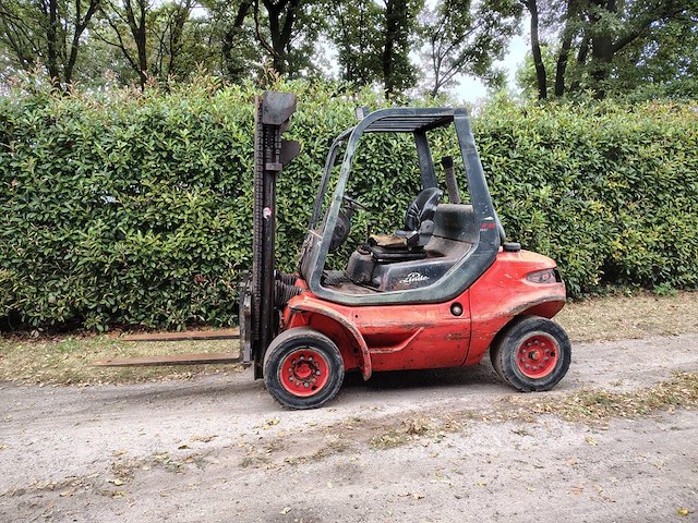 Heftruck linde h40d diesel 4000kg - afbeelding 1 van  1