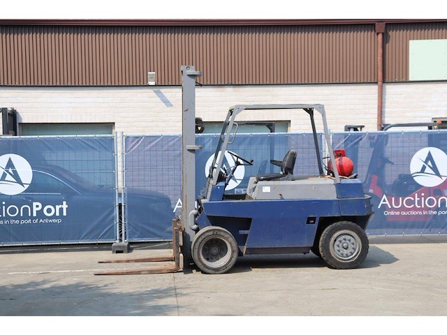 Heftruck linde h40t lpg 4000kg 3.5m 1977 - afbeelding 1 van  1