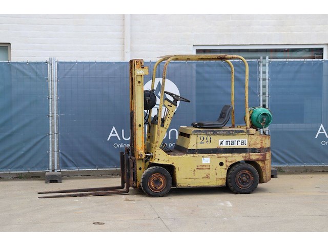 Heftruck matra chariot elevateurn 22665 f1550zp lpg 1500kg 3.0m 1981 - afbeelding 1 van  1