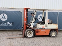 Heftruck nissan 30 lpg 3000kg 4.75m 1991