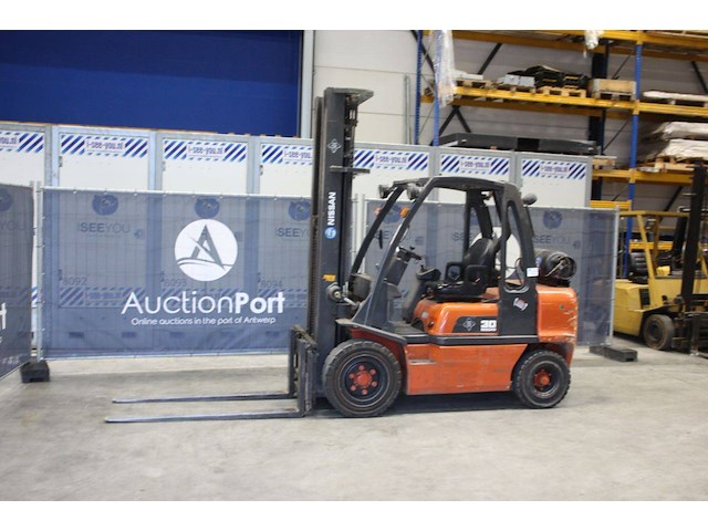 Heftruck nissan 30 lpg 3000kg 6.0m - afbeelding 1 van  1