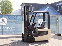 Heftruck nissan a1n1l18q elektrisch 950kg 5.75m 2012 - afbeelding 1 van  1