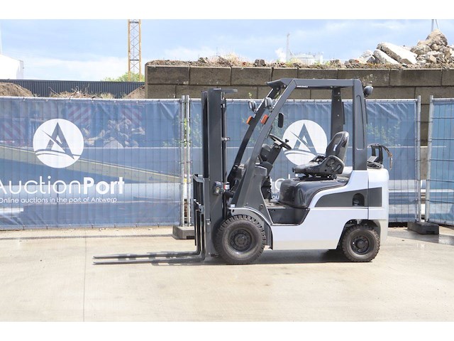 Heftruck nissan ebt-p1f1 lpg 1500kg 3.0m 2009 - afbeelding 1 van  1