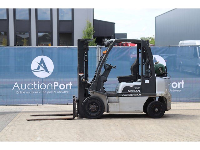 Heftruck nissan ud02a25pq lpg 2500kg 4.75m 2005 - afbeelding 1 van  1