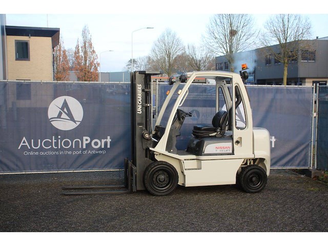 Heftruck nissan y1d2a25q diesel 2100kg 4.5m 2014 - afbeelding 1 van  1