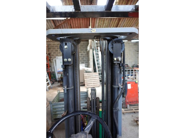 Heftruck nissan - afbeelding 16 van  23
