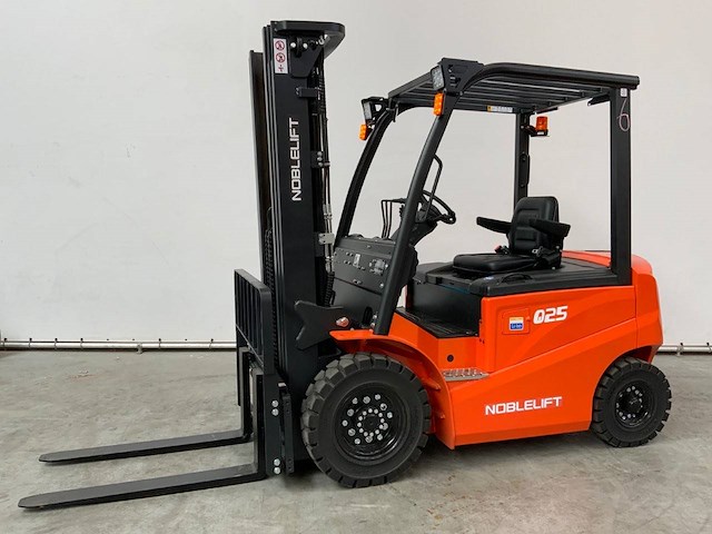 Heftruck noblelift q25 elektrisch 2500kg 4.8m 2023 - afbeelding 1 van  1