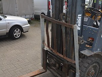 Heftruck tailift op gas met sideshift model fg 25, bouwjaar 2001 - afbeelding 10 van  17
