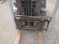 Heftruck tailift op gas met sideshift model fg 25, bouwjaar 2001 - afbeelding 11 van  17