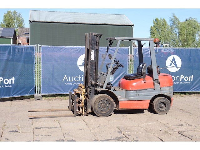 Heftruck toyota 02-6fgf30 lpg 3000kg 3.3m 1998 - afbeelding 1 van  1