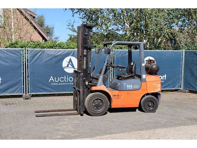 Heftruck toyota 02-7fgf30 lpg 3000kg 5.5m 2005 (marge) - afbeelding 1 van  1