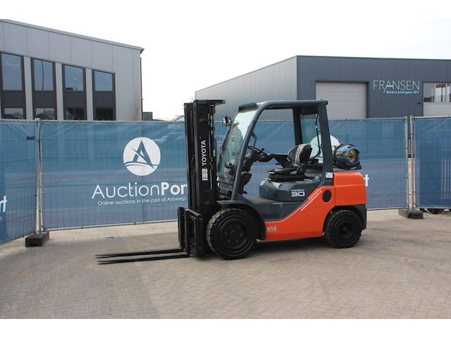 Heftruck toyota 06-8fg30f lpg 3000kg 4.3m 2019 - afbeelding 1 van  1