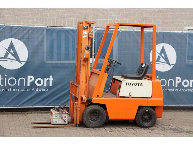 Heftruck toyota 2f6l9 elektrisch 900kg 3.0m - afbeelding 1 van  1
