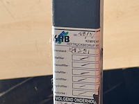 Heftruck toyota 5 fbe 18-1205, lege batterij, batterij lader defect. - afbeelding 2 van  13