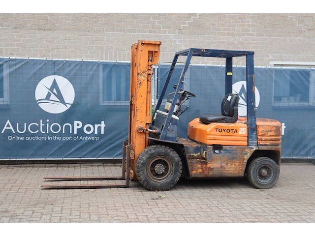 Heftruck toyota 5fd25 diesel 2500kg - afbeelding 1 van  1